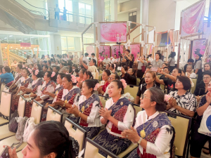 คณะมนุษยศาสตร์ฯ มรภ.เทพสตรี ร่วมกับภาคีเครือข่าย ขับเคลื่อนสังคมสูงวัย เปิดงาน มหกรรมพลังวัยเก๋า 3 บุรี สานพลัง 14 ภาคีเครือข่ายลงนาม MOU หนุนลพบุรีเมืองแห่งความสุข