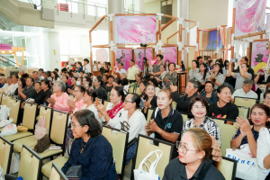 คณะมนุษยศาสตร์ฯ มรภ.เทพสตรี ร่วมกับภาคีเครือข่าย ขับเคลื่อนสังคมสูงวัย เปิดงาน มหกรรมพลังวัยเก๋า 3 บุรี สานพลัง 14 ภาคีเครือข่ายลงนาม MOU หนุนลพบุรีเมืองแห่งความสุข