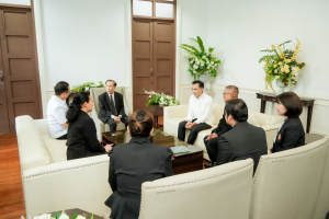 คณะมนุษยศาสตร์ฯ มรภ.เทพสตรี ร่วมกับภาคีเครือข่าย ขับเคลื่อนสังคมสูงวัย เปิดงาน มหกรรมพลังวัยเก๋า 3 บุรี สานพลัง 14 ภาคีเครือข่ายลงนาม MOU หนุนลพบุรีเมืองแห่งความสุข