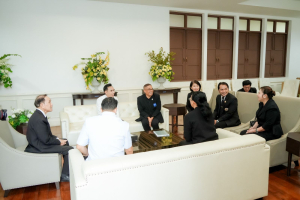 คณะมนุษยศาสตร์ฯ มรภ.เทพสตรี ร่วมกับภาคีเครือข่าย ขับเคลื่อนสังคมสูงวัย เปิดงาน มหกรรมพลังวัยเก๋า 3 บุรี สานพลัง 14 ภาคีเครือข่ายลงนาม MOU หนุนลพบุรีเมืองแห่งความสุข