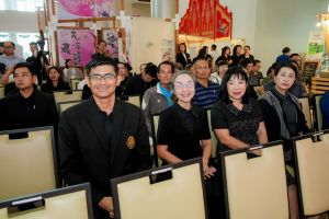 คณะมนุษยศาสตร์ฯ มรภ.เทพสตรี ร่วมกับภาคีเครือข่าย ขับเคลื่อนสังคมสูงวัย เปิดงาน มหกรรมพลังวัยเก๋า 3 บุรี สานพลัง 14 ภาคีเครือข่ายลงนาม MOU หนุนลพบุรีเมืองแห่งความสุข