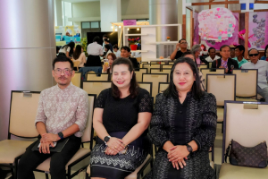 คณะมนุษยศาสตร์ฯ มรภ.เทพสตรี ร่วมกับภาคีเครือข่าย ขับเคลื่อนสังคมสูงวัย เปิดงาน มหกรรมพลังวัยเก๋า 3 บุรี สานพลัง 14 ภาคีเครือข่ายลงนาม MOU หนุนลพบุรีเมืองแห่งความสุข