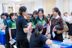 กองพัฒนานักศึกษา สำนักงานอธิการบดี มรภ.เทพสตรี ร่วมกับ โรงพยาบาลพระนารายณ์มหาราช และองค์กรพิ้งค์มังกี้ จัดกิจกรรม Love and Care พื้นที่ปลอดภัย หัวใจสีชมพู มุ่งส่งเสริมสุขภาวะรอบด้านให้นักศึกษา