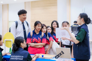 กองพัฒนานักศึกษา สำนักงานอธิการบดี มรภ.เทพสตรี ร่วมกับ โรงพยาบาลพระนารายณ์มหาราช และองค์กรพิ้งค์มังกี้ จัดกิจกรรม Love and Care พื้นที่ปลอดภัย หัวใจสีชมพู มุ่งส่งเสริมสุขภาวะรอบด้านให้นักศึกษา