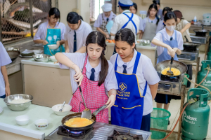 ศูนย์ภาษา สบจ. มรภ.เทพสตรี ร่วมกับ KOICA จัดกิจกรรม เรียนรู้วัฒนธรรมเกาหลีผ่านการทำคิมบับ มุ่งเปิดประสบการณ์เรียนรู้เชิงวัฒนธรรมให้นักเรียนโรงเรียนสาธิตฯ