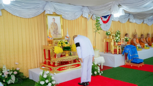 มรภ.เทพสตรี ร่วมพิธีประดิษฐานปลูก ต้นพระศรีมหาโพธิทศมราชบพิตร พระราชทาน ณ วัดเสาธงทอง เฉลิมพระเกียรติพระบาทสมเด็จพระเจ้าอยู่หัว