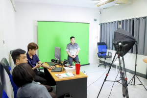 คณะมนุษยศาสตร์ฯ มรภ.เทพสตรี จัดพัฒนาศักยภาพอาจารย์ในการสร้างสื่อการสอนในระบบ LMS-TRU ครั้งที่ 2 ยกระดับอาจารย์สร้างสื่อดิจิทัลและประยุกต์ใช้ AI อย่างมีจริยธรรม