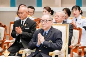 มรภ.เทพสตรี จัดพิธีถวายพระพรชัยมงคล พระบาทสมเด็จพระเจ้าอยู่หัว และพิธีถวายราชสักการะสมเด็จพระนารายณ์มหาราช