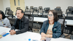 มรภ.เทพสตรี จัดพิธีส่งมอบงานในหน้าที่อธิการบดี ระหว่าง รศ.ดร.ประเทือง ภูมิภัทราคม และ ผศ.จินตนา เวชมี