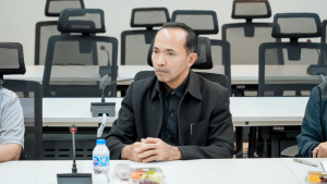 มรภ.เทพสตรี จัดพิธีส่งมอบงานในหน้าที่อธิการบดี ระหว่าง รศ.ดร.ประเทือง ภูมิภัทราคม และ ผศ.จินตนา เวชมี