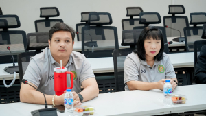 มรภ.เทพสตรี จัดพิธีส่งมอบงานในหน้าที่อธิการบดี ระหว่าง รศ.ดร.ประเทือง ภูมิภัทราคม และ ผศ.จินตนา เวชมี