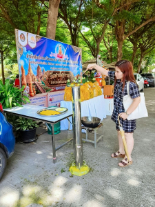 สำนักศิลปะและวัฒนธรรม มรภ.เทพสตรี จัดโครงการ วัสสาสัญจาระ แท่นเทียนพรรษา สืบสานประเพณีหล่อเทียนพรรษา ประจำปี 2569