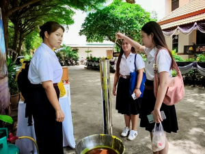 สำนักศิลปะและวัฒนธรรม มรภ.เทพสตรี จัดโครงการ วัสสาสัญจาระ แท่นเทียนพรรษา สืบสานประเพณีหล่อเทียนพรรษา ประจำปี 2569