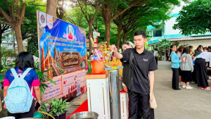 สำนักศิลปะและวัฒนธรรม มรภ.เทพสตรี จัดโครงการ วัสสาสัญจาระ แท่นเทียนพรรษา สืบสานประเพณีหล่อเทียนพรรษา ประจำปี 2569