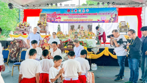 มรภ.เทพสตรี ร่วมกิจกรรมสืบสานศิลปวัฒนธรรมหนังใหญ่วัดสว่างอารมณ์ พร้อมเผยแพร่ผลงานการแสดง พระมงกุฎบุตรรบ