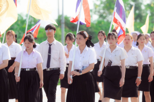มรภ.เทพสตรี ร่วมงานแห่เทียนพรรษา 9 วัด สืบสานงานประเพณี ยลถิ่นกกโก ยกระดับท่องเที่ยวและเศรษฐกิจชุมชน