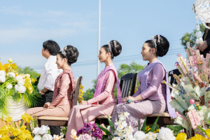 มรภ.เทพสตรี ร่วมงานแห่เทียนพรรษา 9 วัด สืบสานงานประเพณี ยลถิ่นกกโก ยกระดับท่องเที่ยวและเศรษฐกิจชุมชน