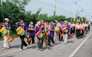 มรภ.เทพสตรี ร่วมงานแห่เทียนพรรษา 9 วัด สืบสานงานประเพณี ยลถิ่นกกโก ยกระดับท่องเที่ยวและเศรษฐกิจชุมชน