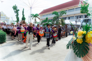 มรภ.เทพสตรี ร่วมงานแห่เทียนพรรษา 9 วัด สืบสานงานประเพณี ยลถิ่นกกโก ยกระดับท่องเที่ยวและเศรษฐกิจชุมชน