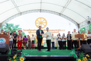 มรภ.เทพสตรี ร่วมงานแห่เทียนพรรษา 9 วัด สืบสานงานประเพณี ยลถิ่นกกโก ยกระดับท่องเที่ยวและเศรษฐกิจชุมชน