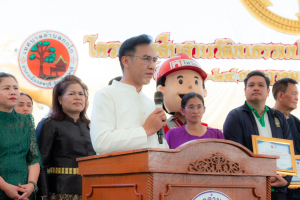 มรภ.เทพสตรี ร่วมงานแห่เทียนพรรษา 9 วัด สืบสานงานประเพณี ยลถิ่นกกโก ยกระดับท่องเที่ยวและเศรษฐกิจชุมชน
