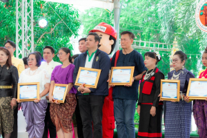 มรภ.เทพสตรี ร่วมงานแห่เทียนพรรษา 9 วัด สืบสานงานประเพณี ยลถิ่นกกโก ยกระดับท่องเที่ยวและเศรษฐกิจชุมชน