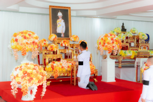 มรภ.เทพสตรี ร่วมพิธีทำบุญตักบาตรและพิธีบำเพ็ญกุศล อุทิศถวายเป็นพระกุศลแด่ สมเด็จพระเจ้าลูกเธอ เจ้าฟ้าพัชรกิติยาภาฯ ในวาระครบ 50 วัน (ปัญญาสมวาร)
