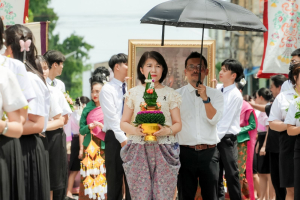 มรภ.เทพสตรี โดย คณะมนุษยศาสตร์ฯ ร่วมกับภาคีเครือข่าย จัดโครงการศิลปวัฒนธรรมสร้างสรรค์ ฟื้นฟู ประเพณีตักบาตรดอกไม้ วัดมณีชลขัณฑ์
