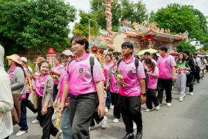 มรภ.เทพสตรี โดย คณะมนุษยศาสตร์ฯ ร่วมกับภาคีเครือข่าย จัดโครงการศิลปวัฒนธรรมสร้างสรรค์ ฟื้นฟู ประเพณีตักบาตรดอกไม้ วัดมณีชลขัณฑ์