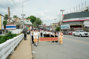 มรภ.เทพสตรี โดย คณะมนุษยศาสตร์ฯ ร่วมกับภาคีเครือข่าย จัดโครงการศิลปวัฒนธรรมสร้างสรรค์ ฟื้นฟู ประเพณีตักบาตรดอกไม้ วัดมณีชลขัณฑ์