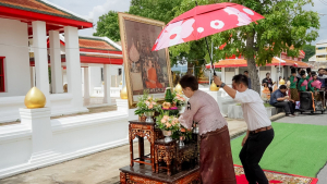 มรภ.เทพสตรี โดย คณะมนุษยศาสตร์ฯ ร่วมกับภาคีเครือข่าย จัดโครงการศิลปวัฒนธรรมสร้างสรรค์ ฟื้นฟู ประเพณีตักบาตรดอกไม้ วัดมณีชลขัณฑ์