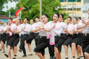 มรภ.เทพสตรี โดย คณะมนุษยศาสตร์ฯ ร่วมกับภาคีเครือข่าย จัดโครงการศิลปวัฒนธรรมสร้างสรรค์ ฟื้นฟู ประเพณีตักบาตรดอกไม้ วัดมณีชลขัณฑ์