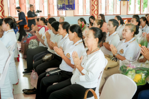 มรภ.เทพสตรี โดย คณะมนุษยศาสตร์ฯ ร่วมกับภาคีเครือข่าย จัดโครงการศิลปวัฒนธรรมสร้างสรรค์ ฟื้นฟู ประเพณีตักบาตรดอกไม้ วัดมณีชลขัณฑ์