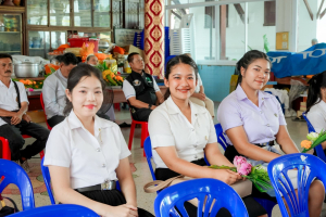 มรภ.เทพสตรี โดย คณะมนุษยศาสตร์ฯ ร่วมกับภาคีเครือข่าย จัดโครงการศิลปวัฒนธรรมสร้างสรรค์ ฟื้นฟู ประเพณีตักบาตรดอกไม้ วัดมณีชลขัณฑ์