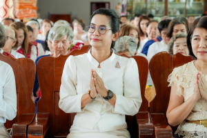 มรภ.เทพสตรี โดย คณะมนุษยศาสตร์ฯ ร่วมกับภาคีเครือข่าย จัดโครงการศิลปวัฒนธรรมสร้างสรรค์ ฟื้นฟู ประเพณีตักบาตรดอกไม้ วัดมณีชลขัณฑ์