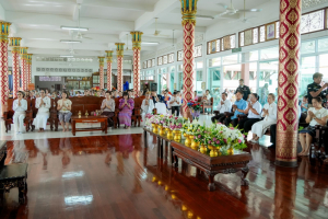 มรภ.เทพสตรี โดย คณะมนุษยศาสตร์ฯ ร่วมกับภาคีเครือข่าย จัดโครงการศิลปวัฒนธรรมสร้างสรรค์ ฟื้นฟู ประเพณีตักบาตรดอกไม้ วัดมณีชลขัณฑ์