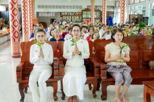 มรภ.เทพสตรี โดย คณะมนุษยศาสตร์ฯ ร่วมกับภาคีเครือข่าย จัดโครงการศิลปวัฒนธรรมสร้างสรรค์ ฟื้นฟู ประเพณีตักบาตรดอกไม้ วัดมณีชลขัณฑ์