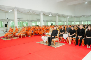 มรภ.เทพสตรี ร่วมพิธีสวดพระพุทธมนต์และเจริญจิตภาวนาอุทิศถวายพระราชกุศลแด่ สมเด็จพระบรมราชชนนีพันปีหลวง และอุทิศถวายพระกุศลแด่ สมเด็จพระเจ้าลูกเธอ เจ้าฟ้าพัชรกิติยาภาฯ