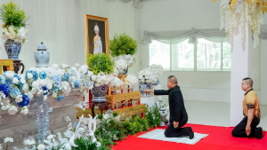 มรภ.เทพสตรี ร่วมพิธีสวดพระพุทธมนต์และเจริญจิตภาวนาอุทิศถวายพระราชกุศลแด่ สมเด็จพระบรมราชชนนีพันปีหลวง และอุทิศถวายพระกุศลแด่ สมเด็จพระเจ้าลูกเธอ เจ้าฟ้าพัชรกิติยาภาฯ