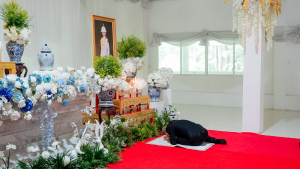 มรภ.เทพสตรี ร่วมพิธีสวดพระพุทธมนต์และเจริญจิตภาวนาอุทิศถวายพระราชกุศลแด่ สมเด็จพระบรมราชชนนีพันปีหลวง และอุทิศถวายพระกุศลแด่ สมเด็จพระเจ้าลูกเธอ เจ้าฟ้าพัชรกิติยาภาฯ