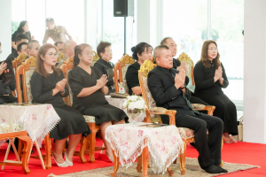 มรภ.เทพสตรี ร่วมพิธีสวดพระพุทธมนต์และเจริญจิตภาวนาอุทิศถวายพระราชกุศลแด่ สมเด็จพระบรมราชชนนีพันปีหลวง และอุทิศถวายพระกุศลแด่ สมเด็จพระเจ้าลูกเธอ เจ้าฟ้าพัชรกิติยาภาฯ