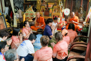 สำนักวิทยบริการฯ มรภ.เทพสตรี จับมือภาคีเครือข่าย ร่วมกิจกรรม คณะนาวาสัญจร ทำบุญเข้าพรรษา 9 วัดริมแม่น้ำลพบุรี สานต่อโครงการพัฒนาเศรษฐกิจสร้างสรรค์