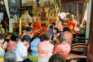 สำนักวิทยบริการฯ มรภ.เทพสตรี จับมือภาคีเครือข่าย ร่วมกิจกรรม คณะนาวาสัญจร ทำบุญเข้าพรรษา 9 วัดริมแม่น้ำลพบุรี สานต่อโครงการพัฒนาเศรษฐกิจสร้างสรรค์