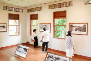สำนักวิทยบริการฯ มรภ.เทพสตรี จับมือภาคีเครือข่าย ร่วมกิจกรรม คณะนาวาสัญจร ทำบุญเข้าพรรษา 9 วัดริมแม่น้ำลพบุรี สานต่อโครงการพัฒนาเศรษฐกิจสร้างสรรค์