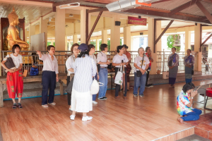 สำนักวิทยบริการฯ มรภ.เทพสตรี จับมือภาคีเครือข่าย ร่วมกิจกรรม คณะนาวาสัญจร ทำบุญเข้าพรรษา 9 วัดริมแม่น้ำลพบุรี สานต่อโครงการพัฒนาเศรษฐกิจสร้างสรรค์