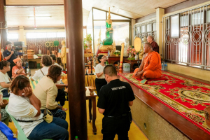 สำนักวิทยบริการฯ มรภ.เทพสตรี จับมือภาคีเครือข่าย ร่วมกิจกรรม คณะนาวาสัญจร ทำบุญเข้าพรรษา 9 วัดริมแม่น้ำลพบุรี สานต่อโครงการพัฒนาเศรษฐกิจสร้างสรรค์