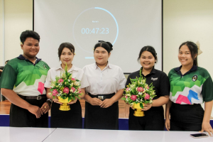 คณะมนุษยศาสตร์ฯ มรภ.เทพสตรี จัดประกวดจัดพานและแจกันดอกไม้ หนุนนักศึกษาร่วมสืบสาน ประเพณีตักบาตรดอกไม้ วัดมณีชลขัณฑ์