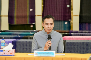 มรภ.เทพสตรี ร่วมเป็นกรรมการกลั่นกรองคัดเลือกผ้าและงานหัตถกรรม การประกวดผ้าลายพระราชทานและงานหัตถกรรม ระดับจังหวัด ประจำปี 2569