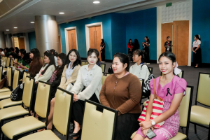 คณะมนุษยศาสตร์ฯ มรภ.เทพสตรี จัดประกวดร้องเพลงหมู่ และพิธีมอบรางวัลเพชรมนุษยศาสตร์และสังคมศาสตร์
