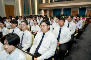 คณะมนุษยศาสตร์ฯ มรภ.เทพสตรี จัดประกวดร้องเพลงหมู่ และพิธีมอบรางวัลเพชรมนุษยศาสตร์และสังคมศาสตร์